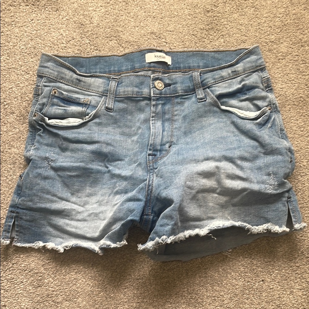 Kensie Blue Jean Shorts with Distressed Frayed Hem